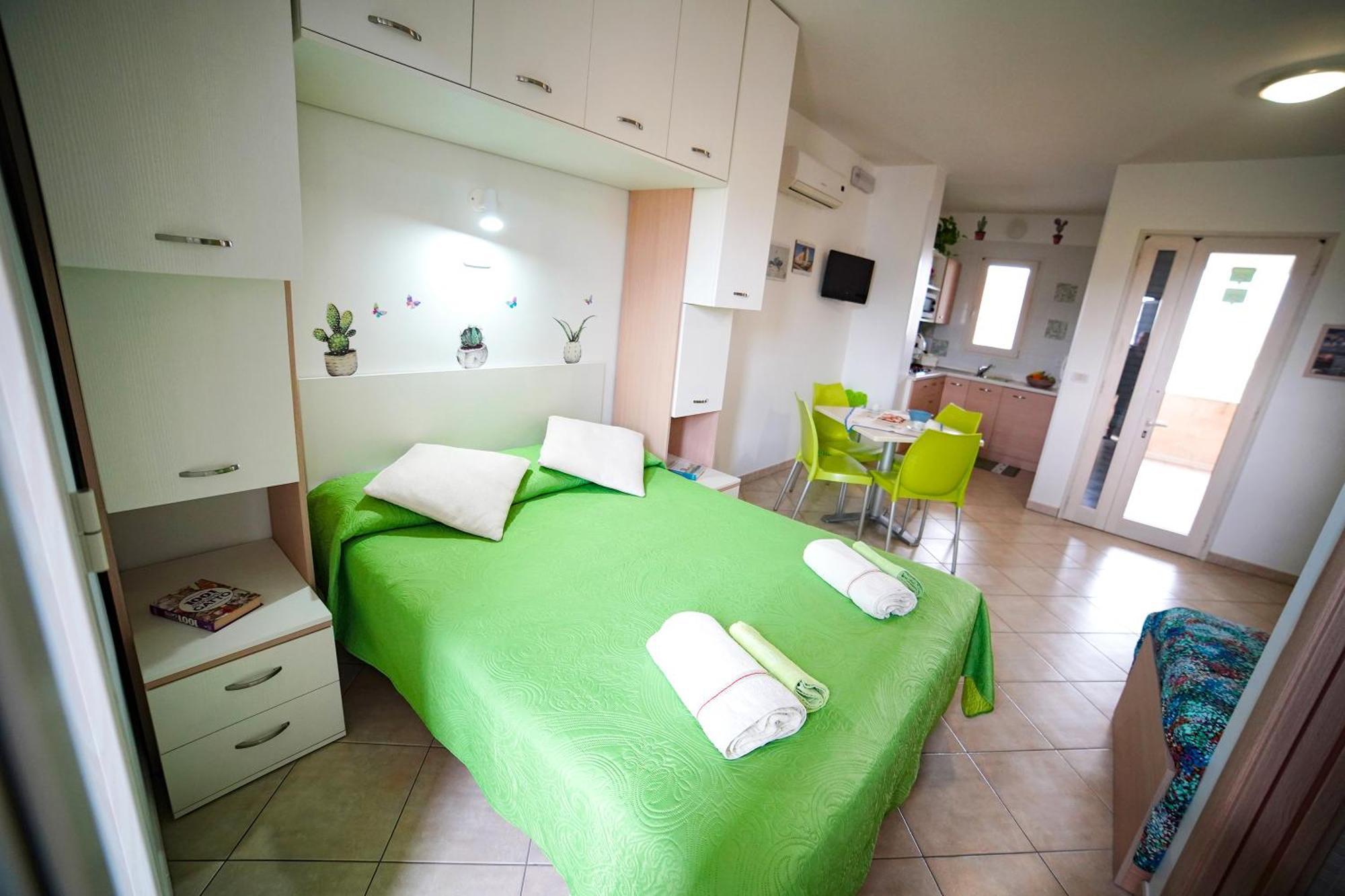 Dolly Monolocali Lägenhet Porto Cesareo Exteriör bild